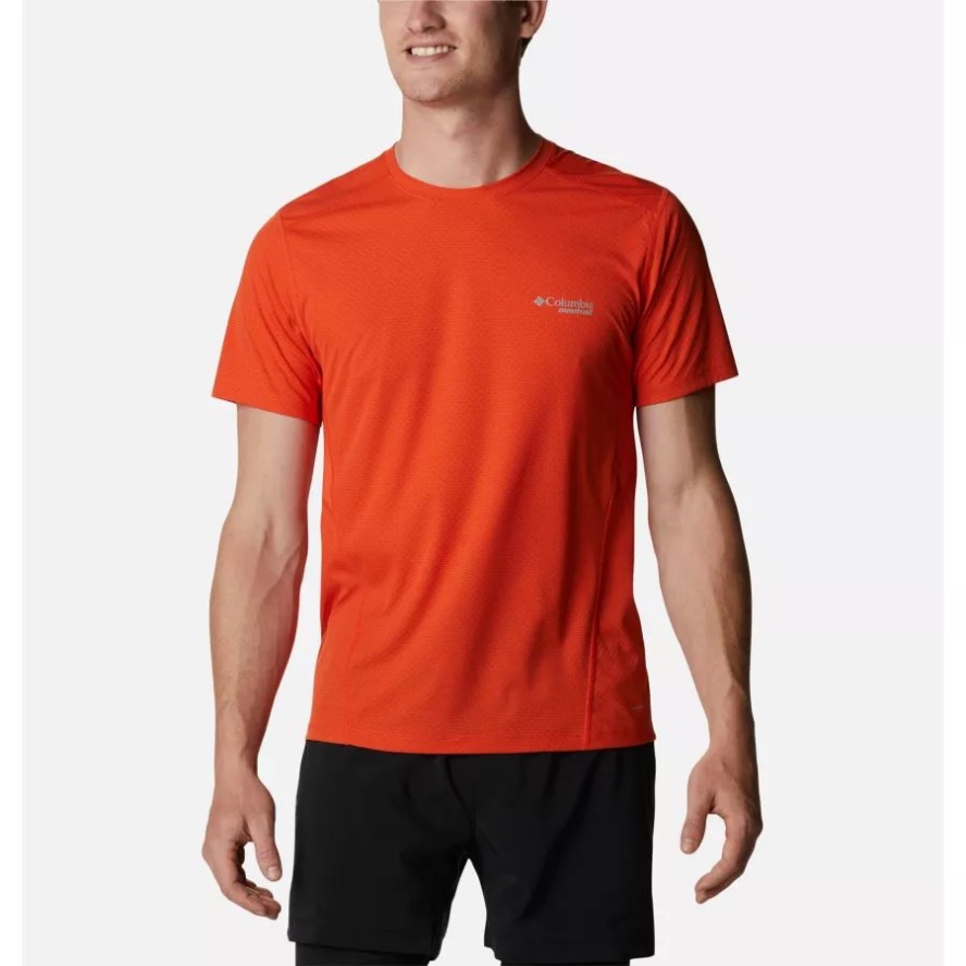 Columbia Sale Red Quartz Men's Titan Ultra III Short Sleeve Shirt