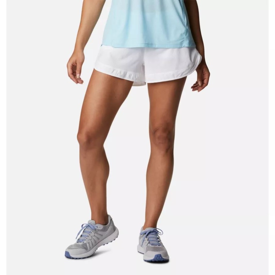 Columbia Sale White Women's Titan Ultra II Shorts