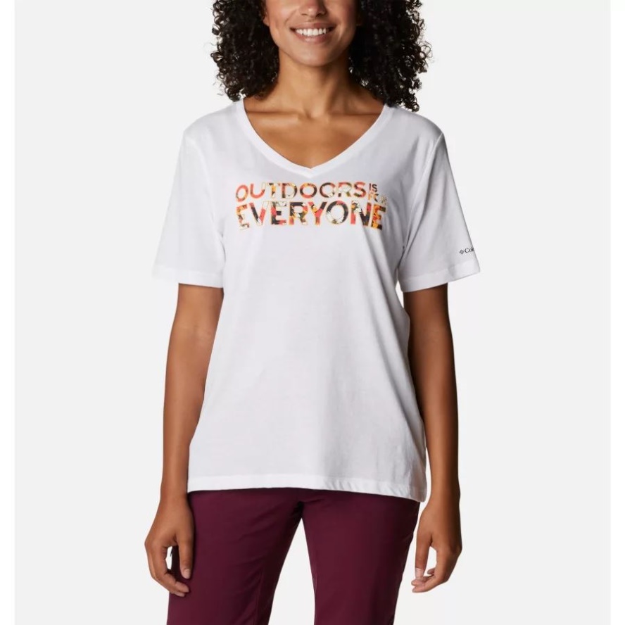 White/Be Outdoors Columbia Sale Women's Bluebird Day Relaxed V-Neck Shirt