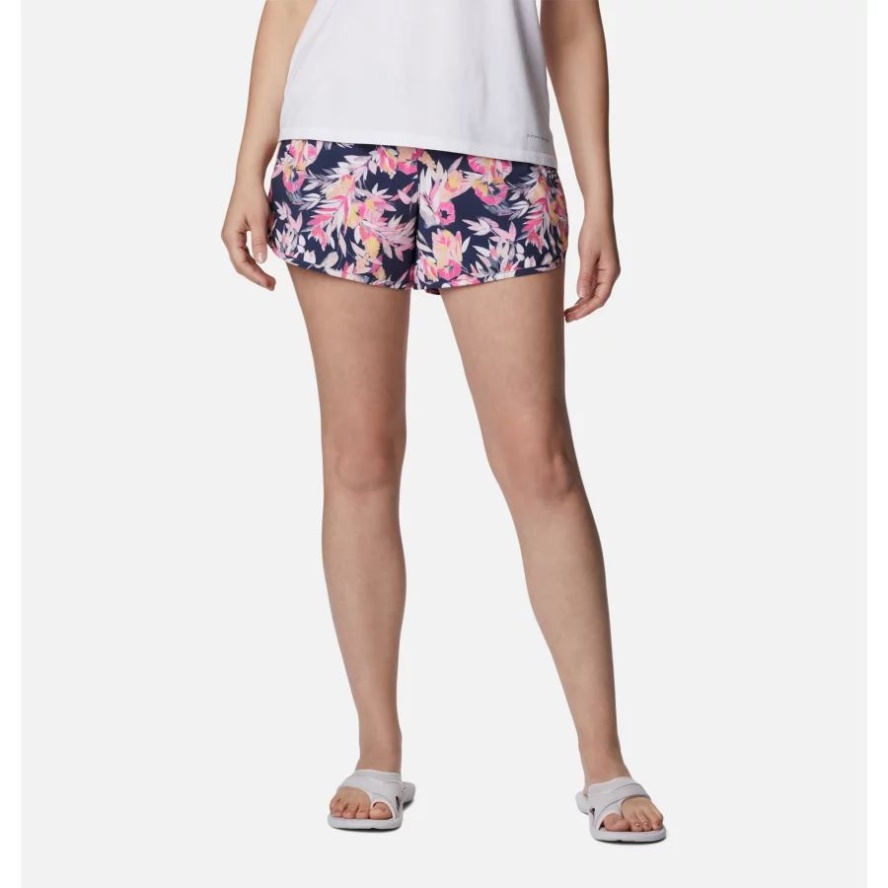Wild Geranium/Wisterian Women's Bogata Bay Stretch Printed Shorts Columbia Sale