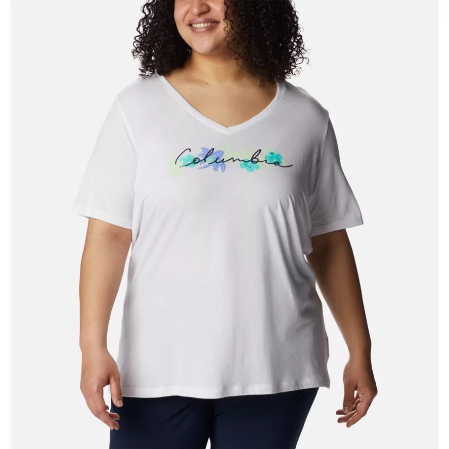 Women's Bluebird Day Relaxed V- Neck Shirt Plus Size Columbia Sale White/Lakeshore Flora