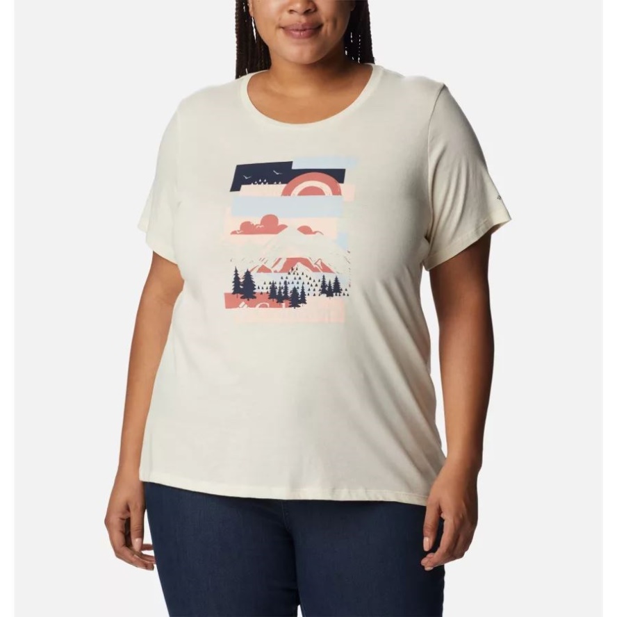 Women's Daisy Days Graphic T-Shirt Plus Size Columbia Sale Chalk/Scenic Collage